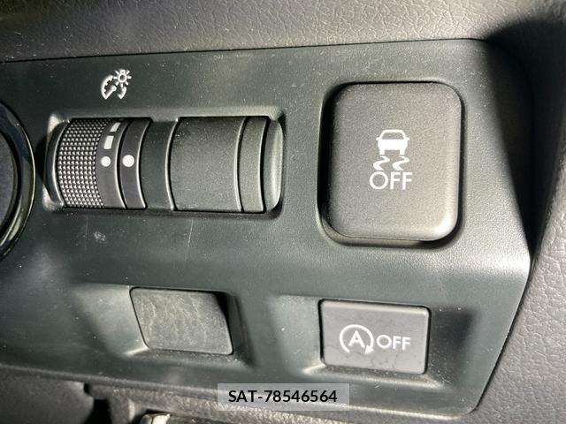 Subaru IMPREZA SPORTS 2015-02 7802556-18