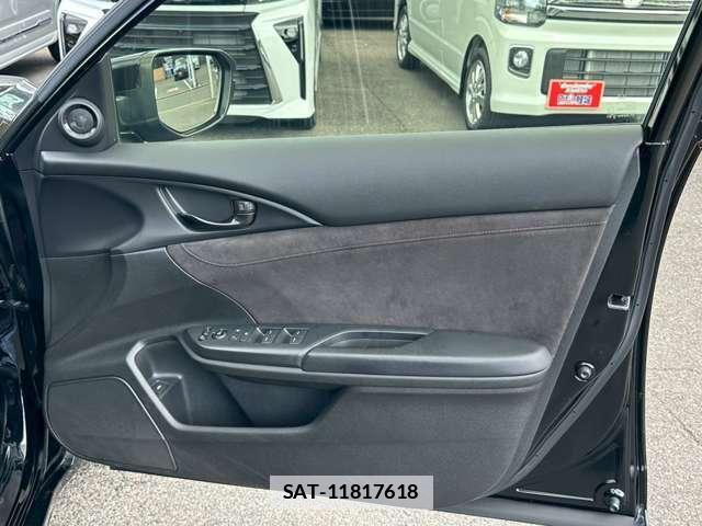 Honda INSIGHT 2019-02 7795649-10