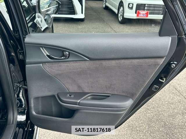 Honda INSIGHT 2019-02 7795649-11