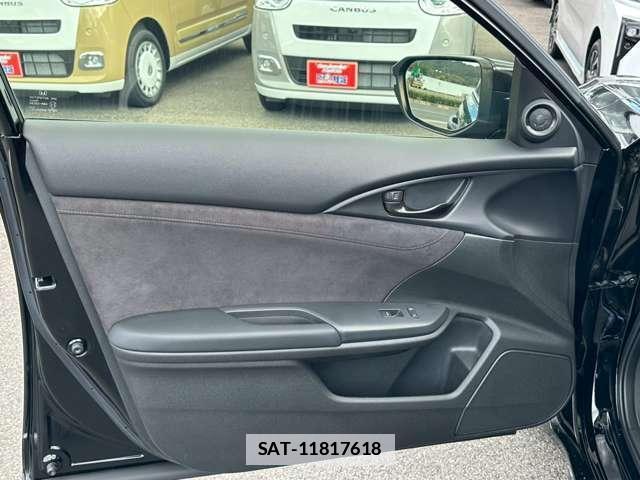 Honda INSIGHT 2019-02 7795649-12
