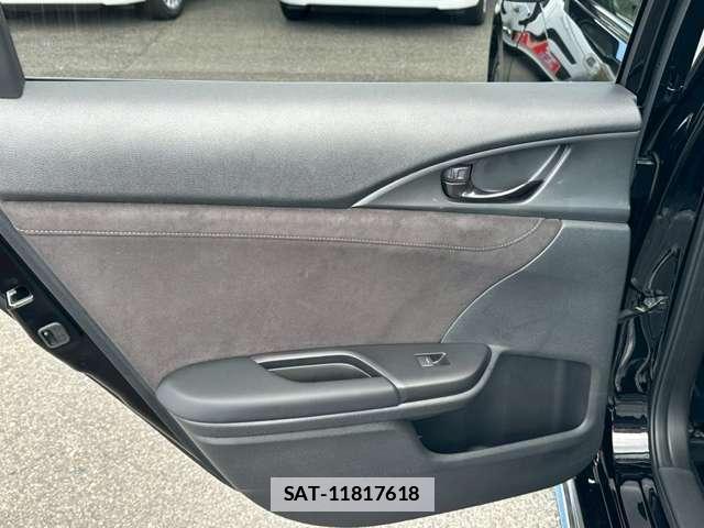 Honda INSIGHT 2019-02 7795649-13
