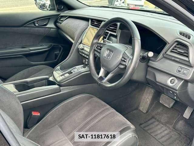 Honda INSIGHT 2019-02 7795649-6