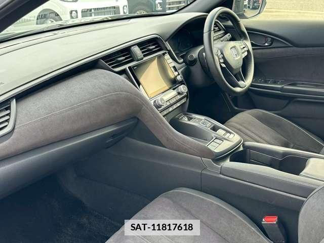 Honda INSIGHT 2019-02 7795649-7