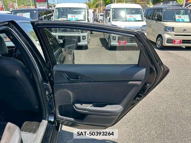 Honda INSIGHT 2022-03 7795866-10