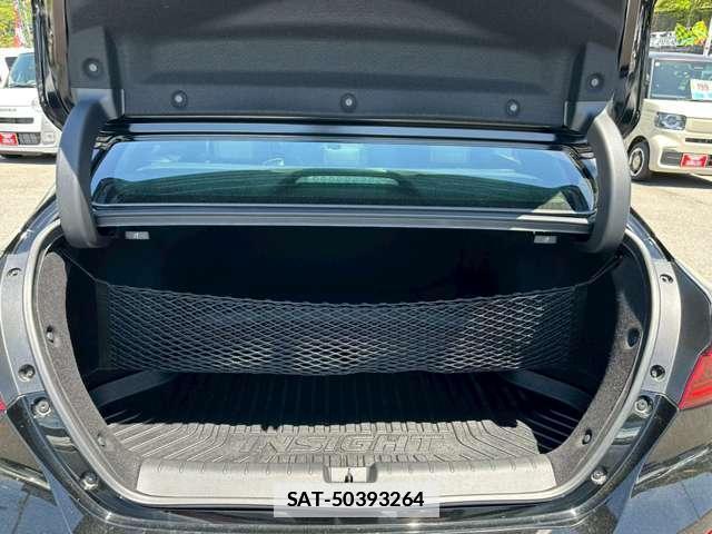Honda INSIGHT 2022-03 7795866-17