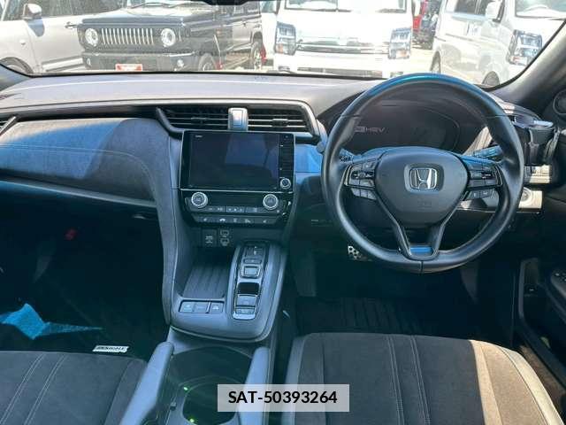 Honda INSIGHT 2022-03 7795866-2