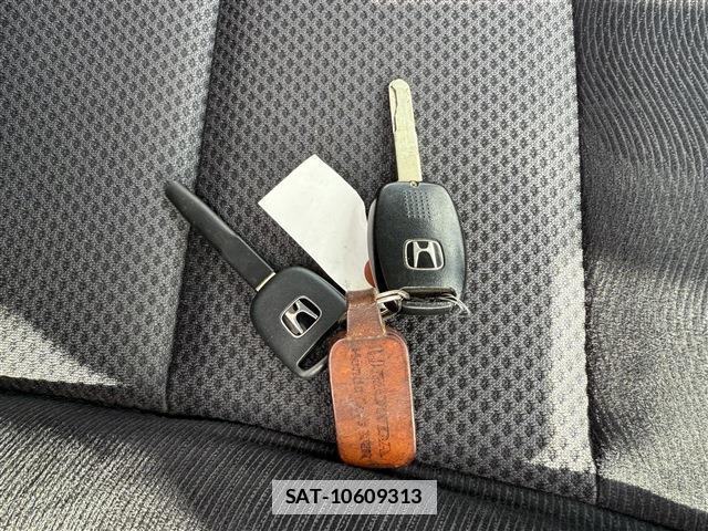 Honda INSIGHT 2010-04 7797839-17