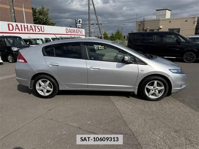 Honda INSIGHT 2010-04 7797839-4