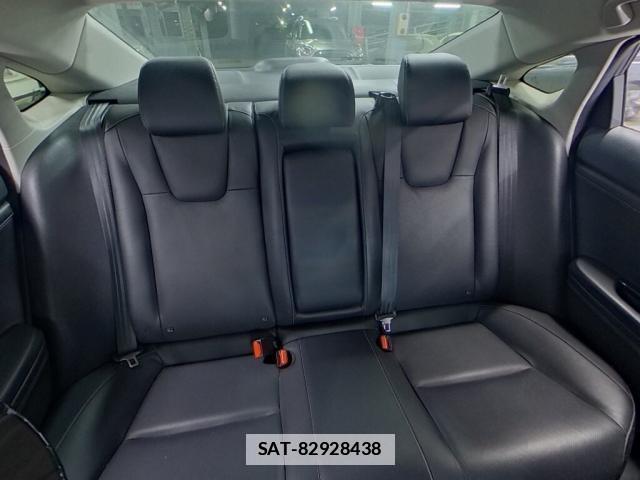 Honda INSIGHT 2019-04 7800178-3