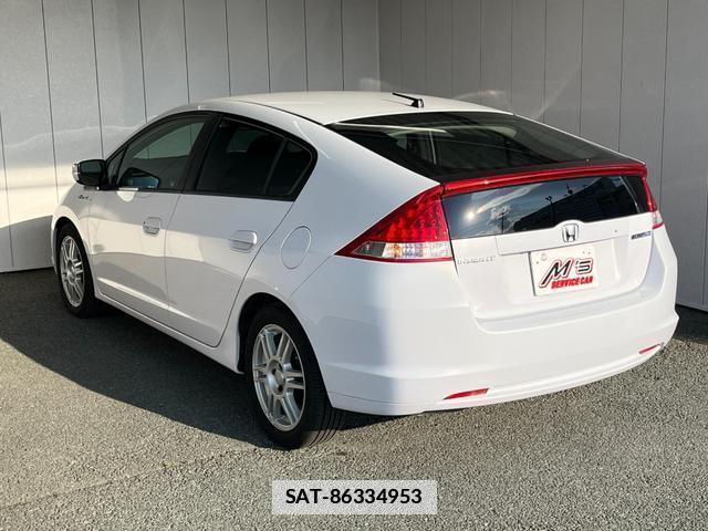 Honda INSIGHT 2010-01 7801892-3