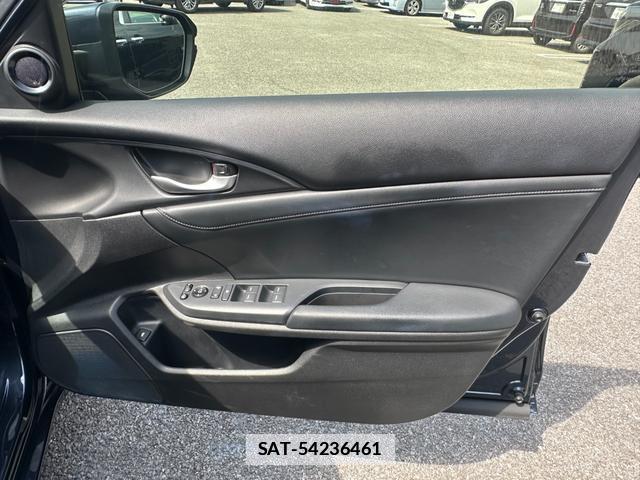 Honda INSIGHT 2019-08 7803498-19