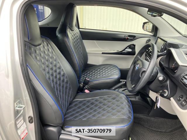 Toyota IQ 2013-06 7794774-3