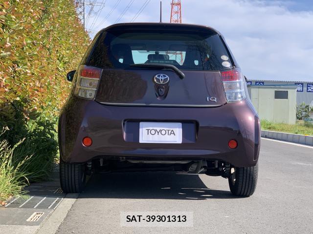 Toyota IQ 2008-12 7806003-1