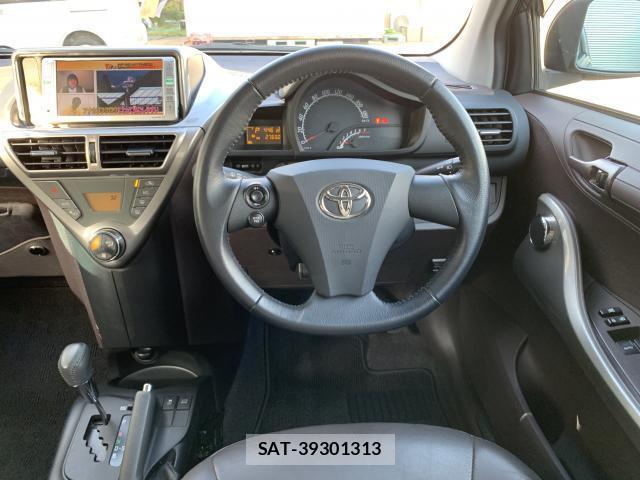 Toyota IQ 2008-12 7806003-17