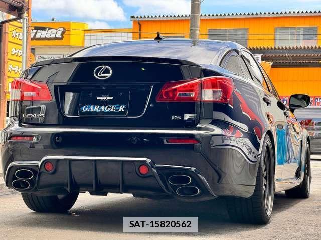 Lexus IS F 2009-12 7809633-8