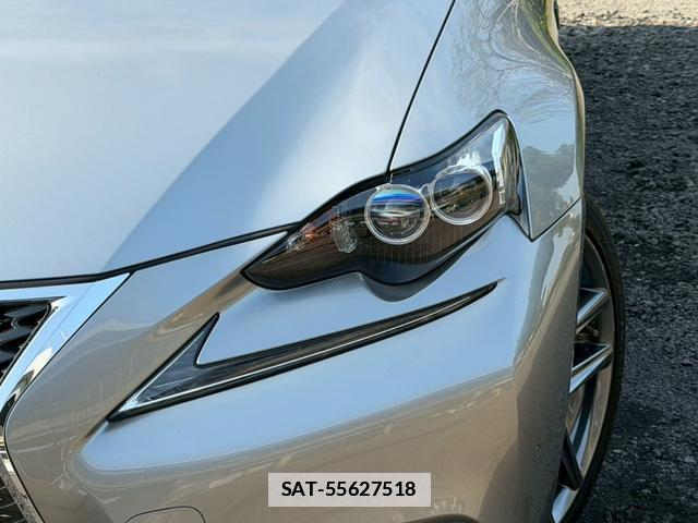 Lexus IS 2014-10 7794397-3