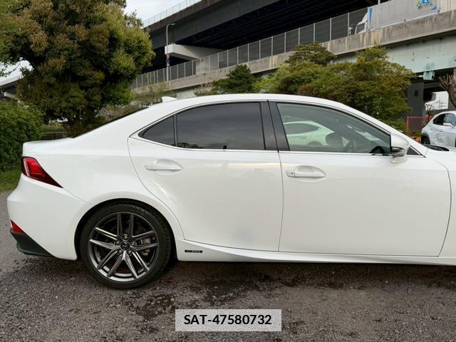 Lexus IS 2013-07 7794408-13