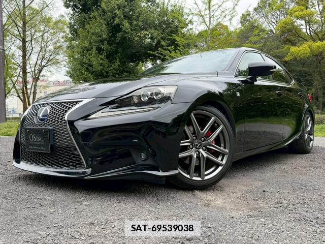 Lexus IS 2014-01 7794413-1