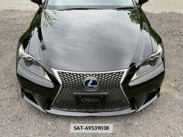 Lexus IS 2014-01 7794413-17