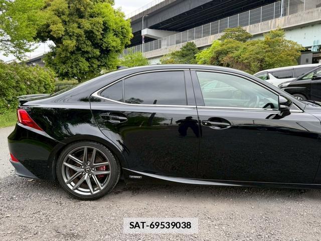Lexus IS 2014-01 7794413-6