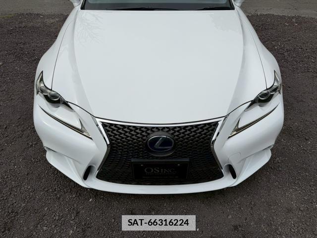 Lexus IS 2014-02 7794415-17