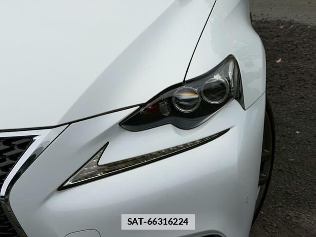 Lexus IS 2014-02 7794415-3