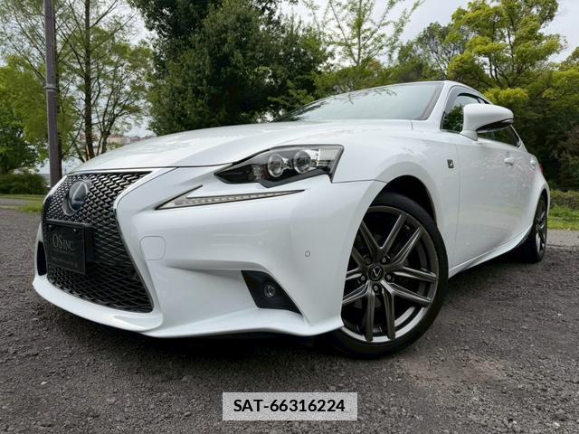 Lexus IS 2014-02 7794415-5