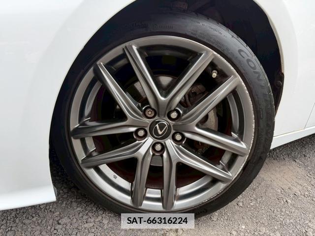 Lexus IS 2014-02 7794415-6