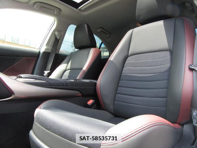 Lexus IS 2017-03 7794688-8
