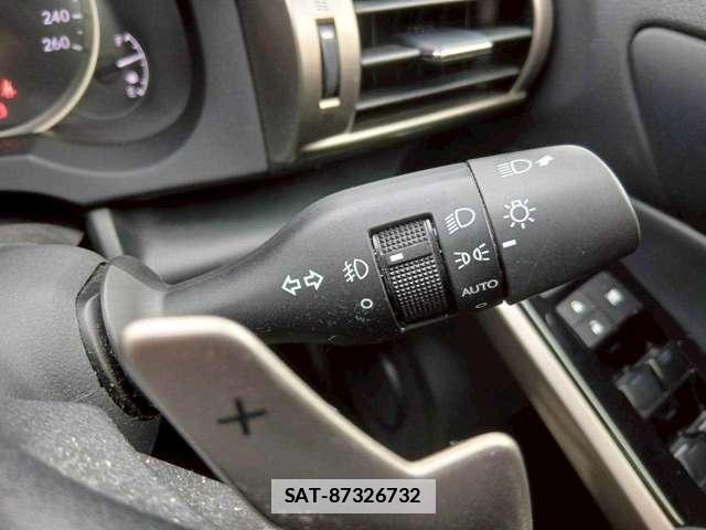 Lexus IS 2015-11 7794798-14