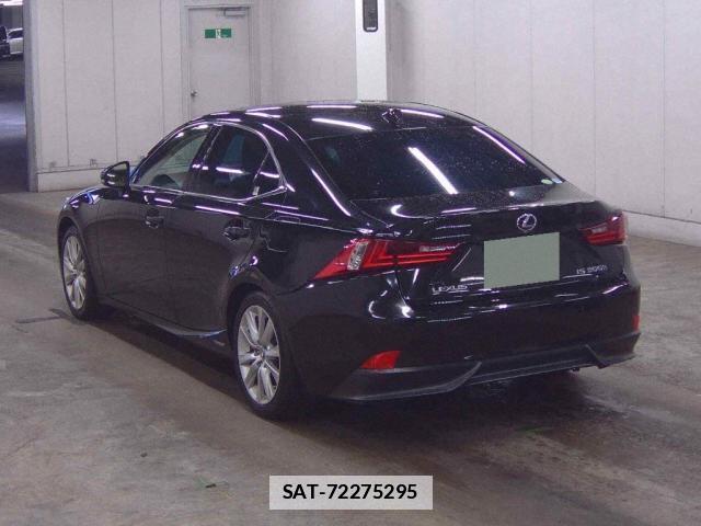 Lexus IS 2013-11 7796176-4