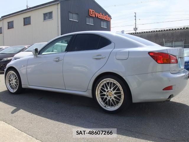 Lexus IS 2007-11 7796766-19