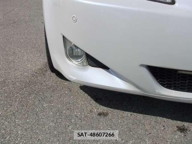 Lexus IS 2007-11 7796766-9