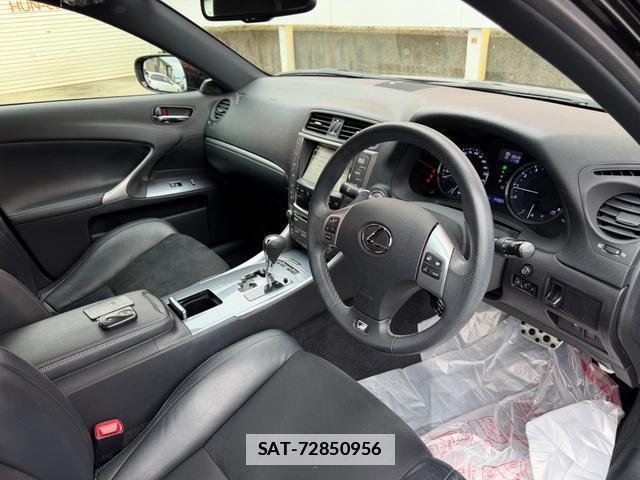Lexus IS 2011-03 7796979-8