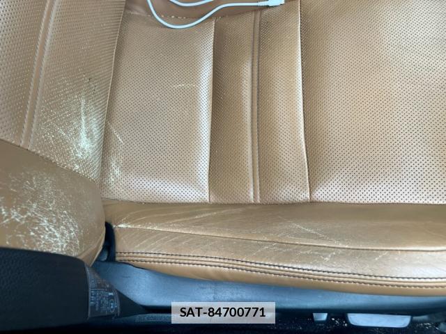 Lexus IS 2013-09 7799711-17