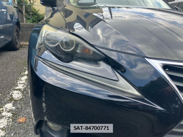 Lexus IS 2013-09 7799711-2