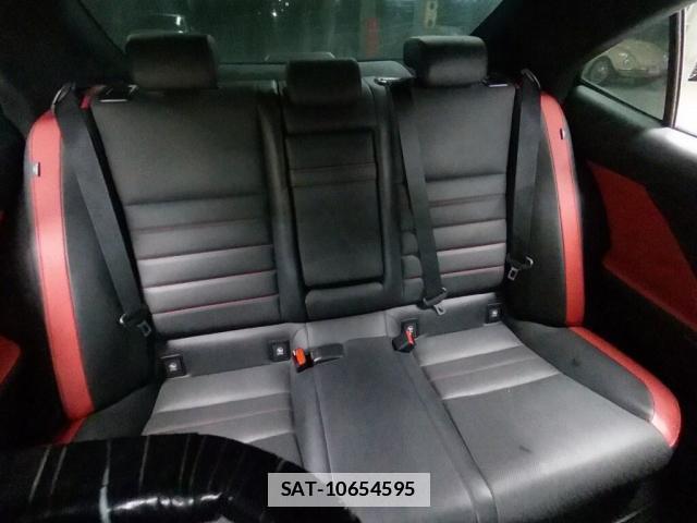 Lexus IS 2015-04 7800169-3