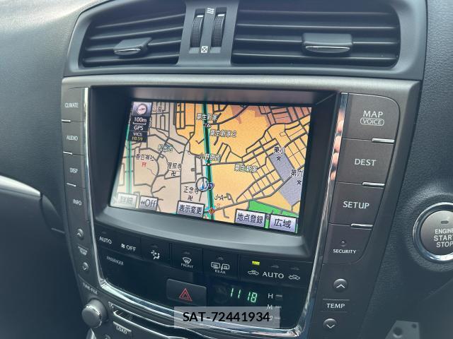 Lexus IS 2011-12 7801661-16