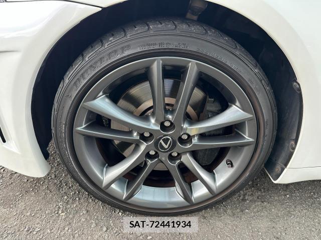 Lexus IS 2011-12 7801661-18