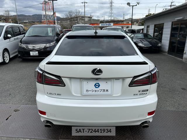 Lexus IS 2011-12 7801661-4