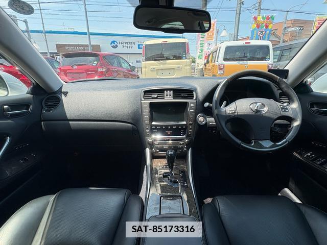 Lexus IS 2008-11 7802641-3
