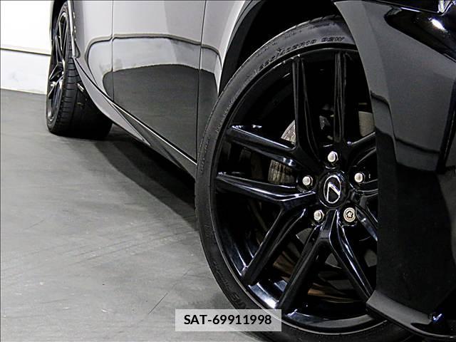 Lexus IS 2015-03 7802874-16