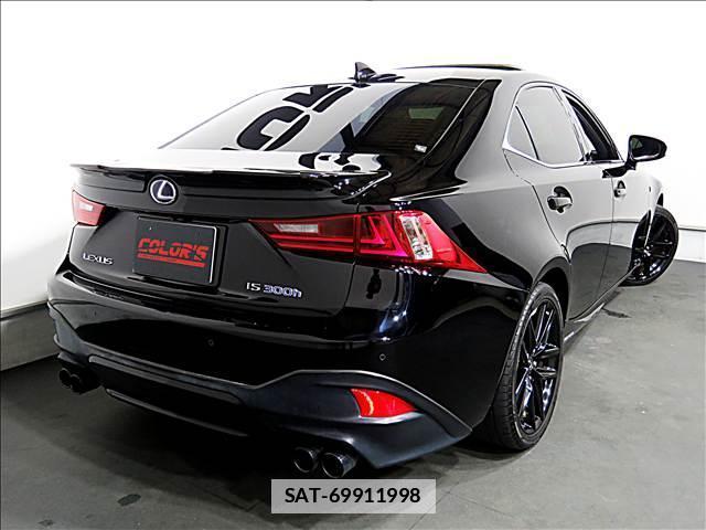 Lexus IS 2015-03 7802874-2