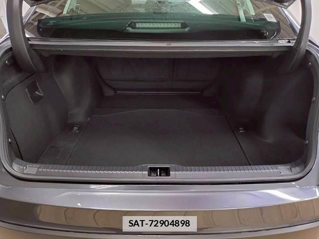 Lexus IS 2021-07 7803830-11