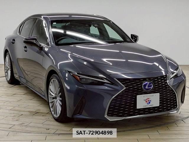 Lexus IS 2021-07 7803830-16