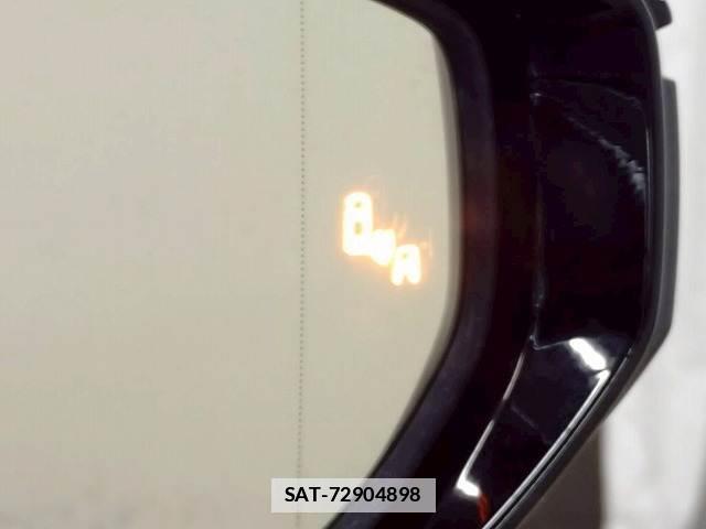 Lexus IS 2021-07 7803830-5