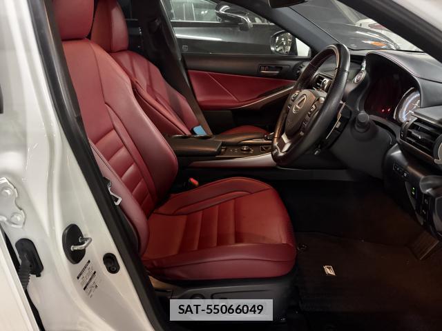 Lexus IS 2020-09 7804029-2