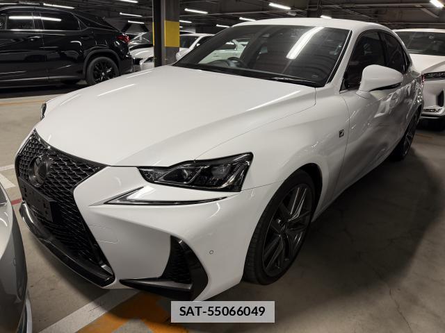 Lexus IS 2020-09 7804029-3
