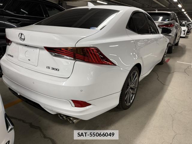 Lexus IS 2020-09 7804029-4