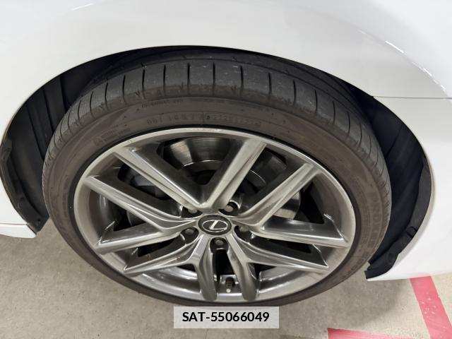 Lexus IS 2020-09 7804029-9